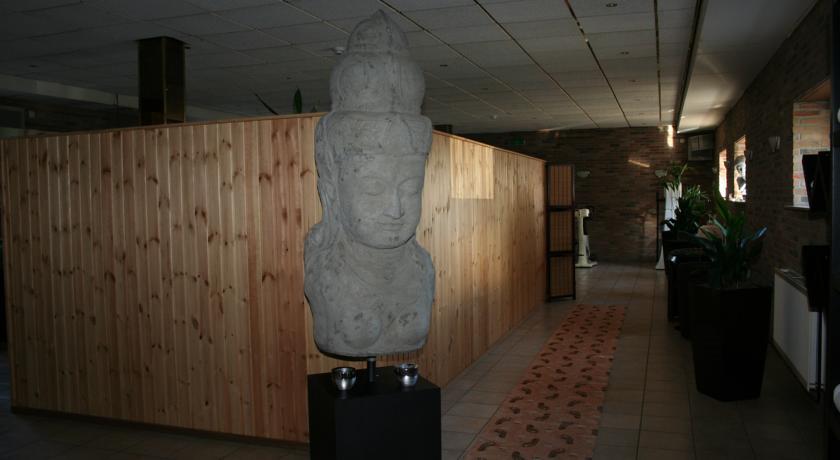 Hotel Admiraal Lanaken Extérieur photo