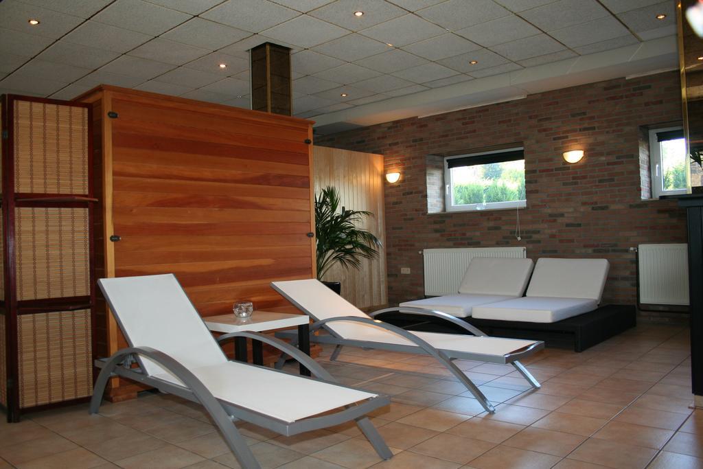 Hotel Admiraal Lanaken Extérieur photo