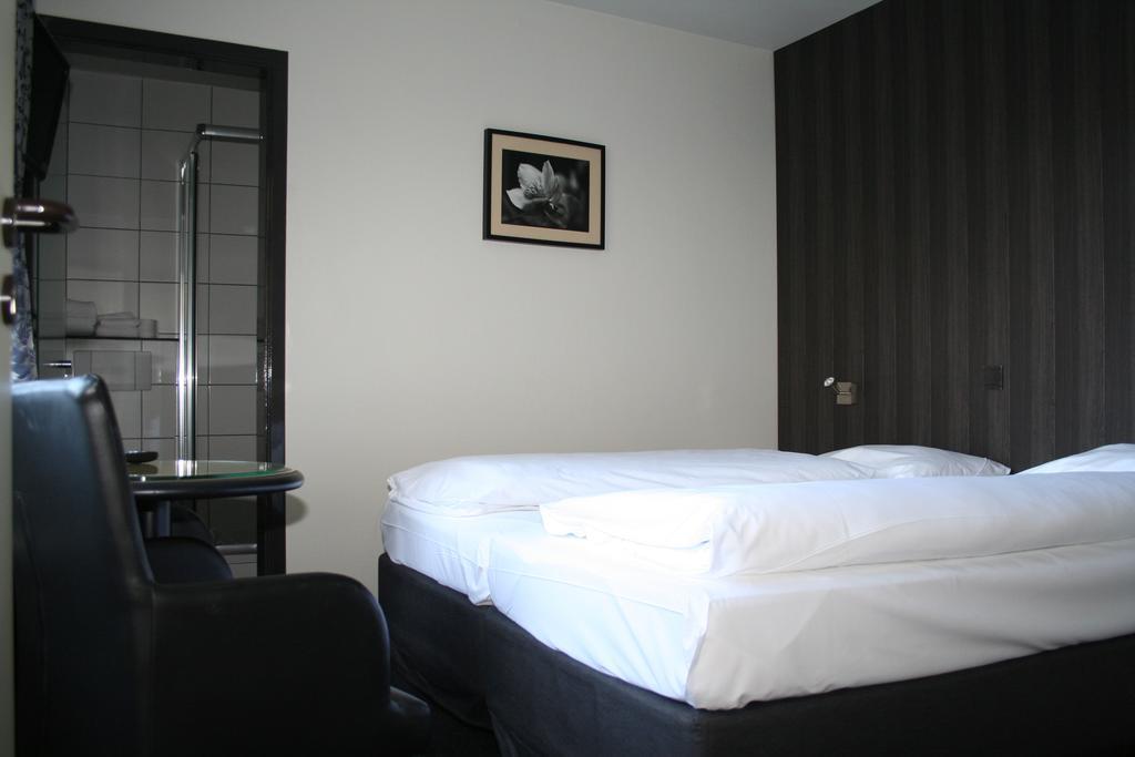 Hotel Admiraal Lanaken Extérieur photo