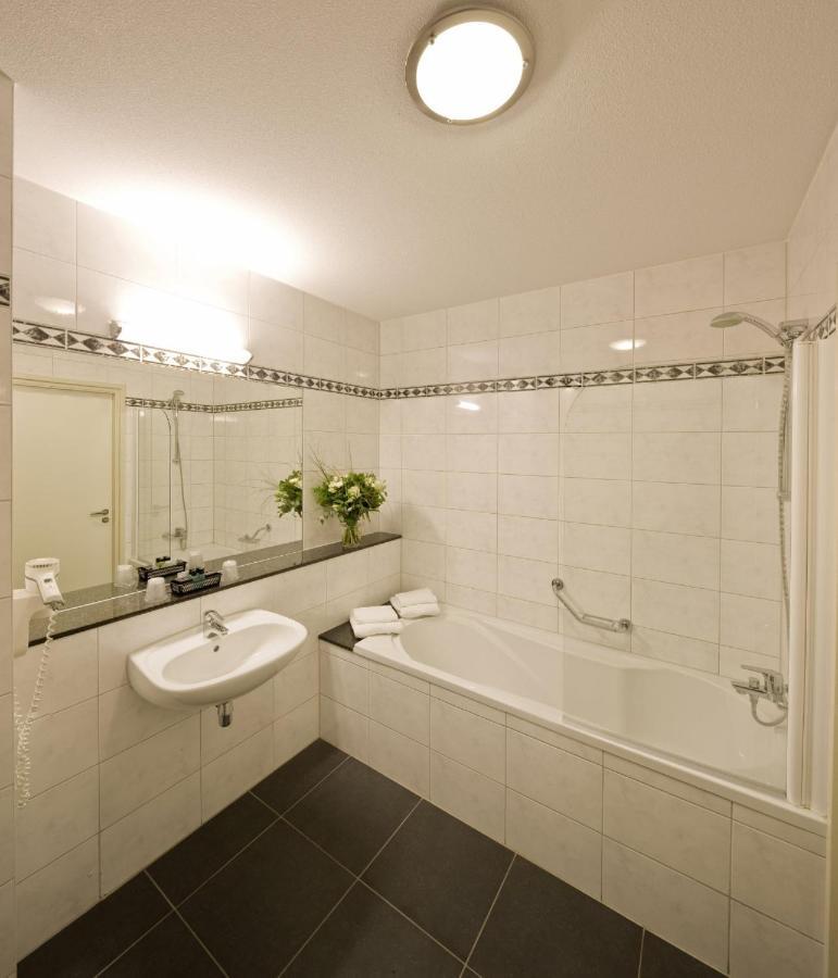 Hotel Admiraal Lanaken Chambre photo